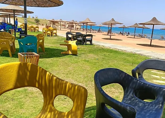 قريه هيفين بيتش العين السخنه غرفتين